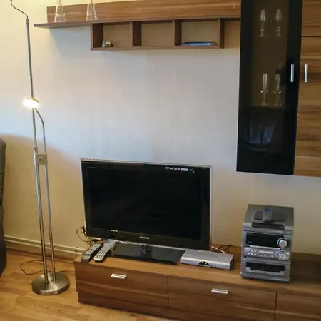 In Marlow Ot Apartment *