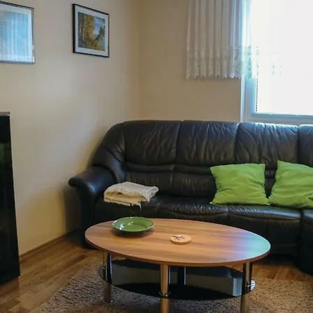In Marlow Ot Apartment *